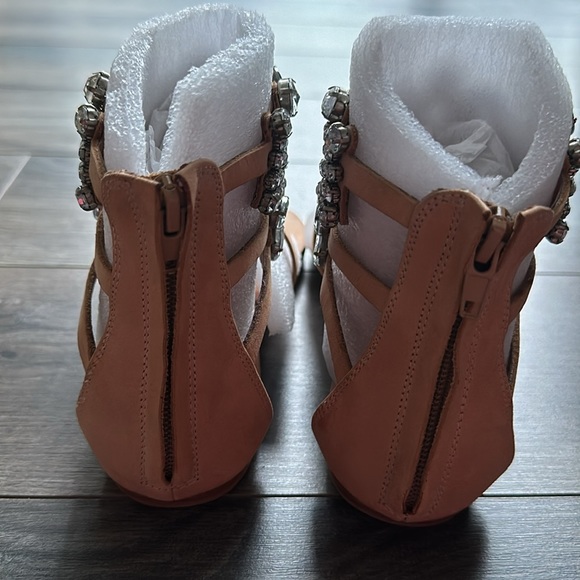 NWT! Jeffrey Campbell sandals, size 7 - Picture 5 of 7